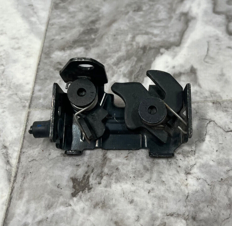 2013-19 Mercedes C300 Hood Bonnet Right Side Latch Catch Lock OEM