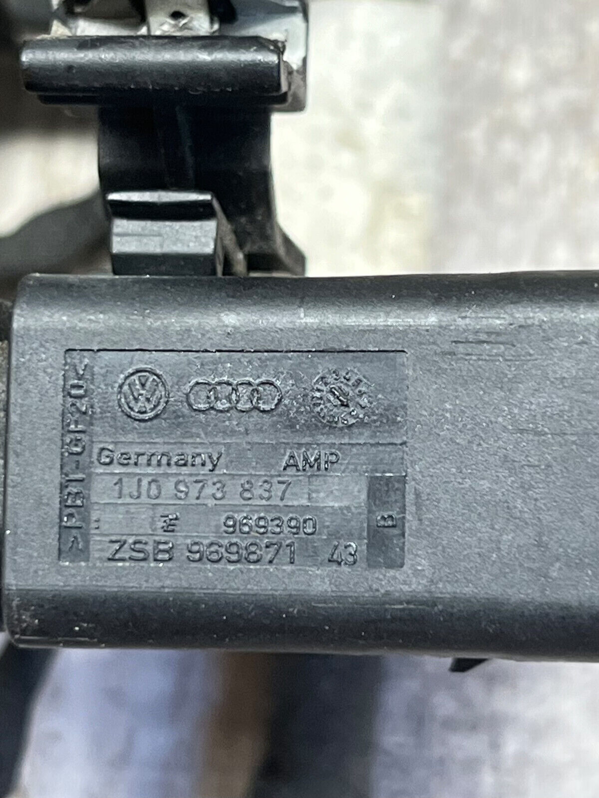 2007-12 Audi Q7 Rear Wiring Harness Cable Bumper OEM