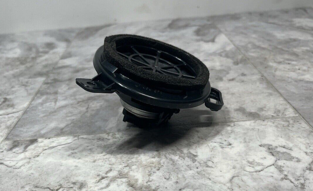 2007-12 Audi Q7 Rear Right Door Speaker BOSE OEM