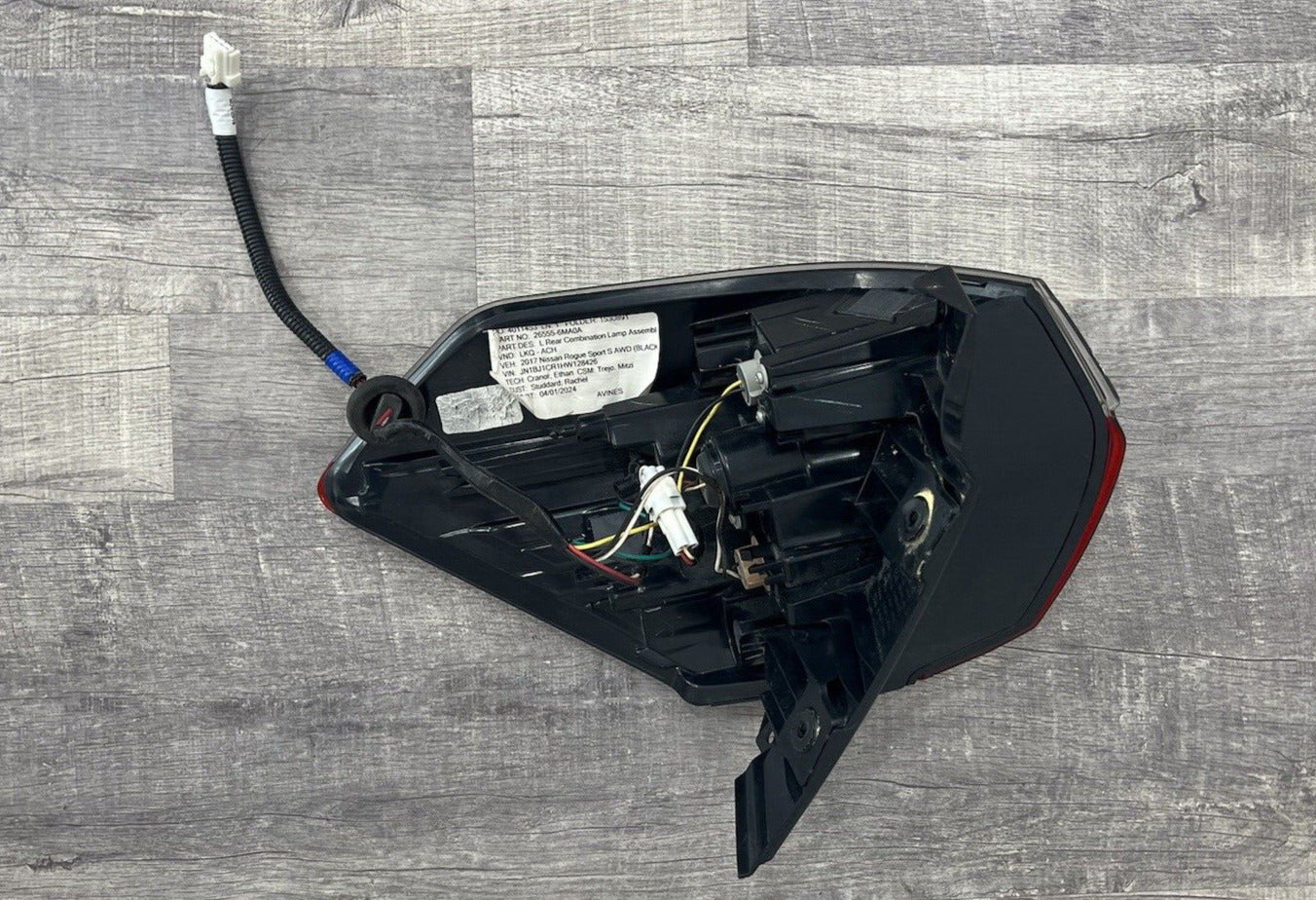 2017-19 Nissan Rogue Rear Left Driver Side Tail Light Outer Lamp OEM