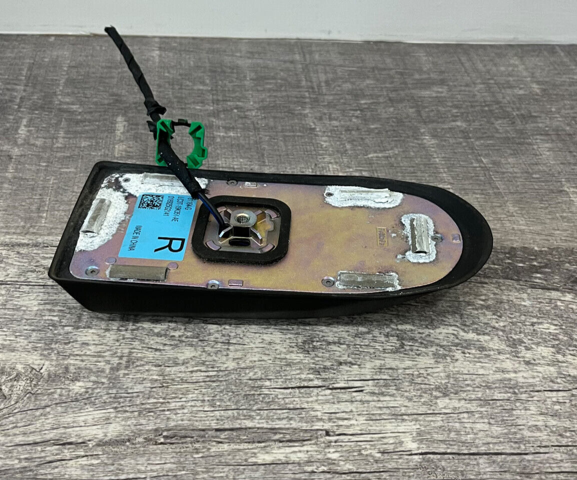 2021-23 Ford F-150 Rear Right Side Roof Exterior Antenna Module OEM