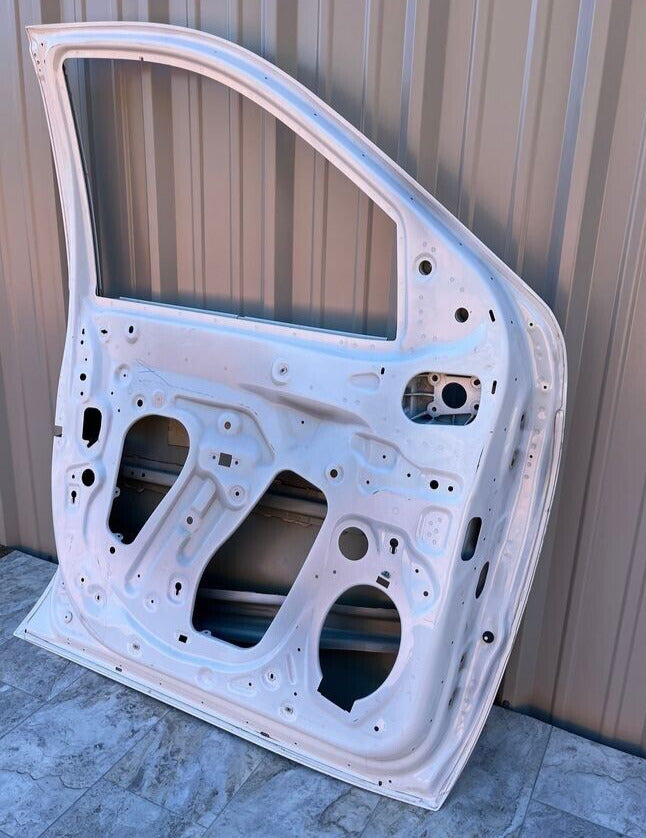 2019-24 GMC Sierra 1500 Front Right Door Shell OEM LOCAL PICK UP