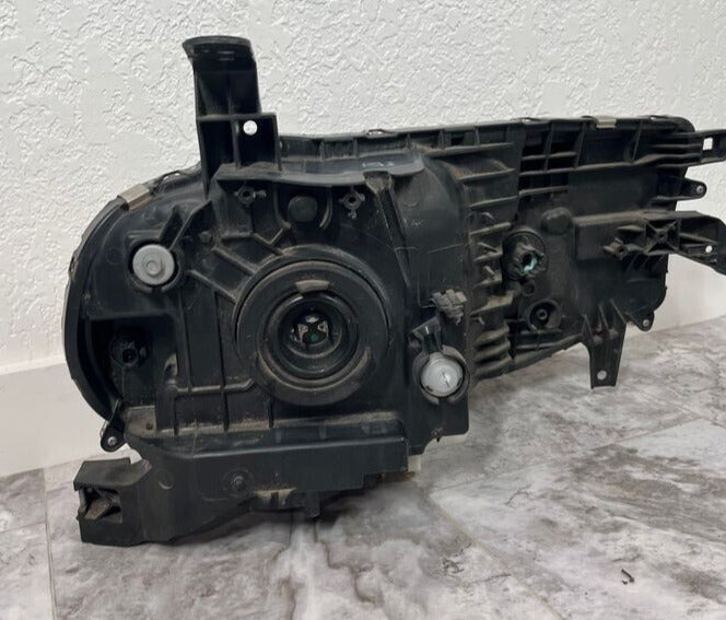 2009-14 Nissan Cube Front Left Driver Side Headlight OEM
