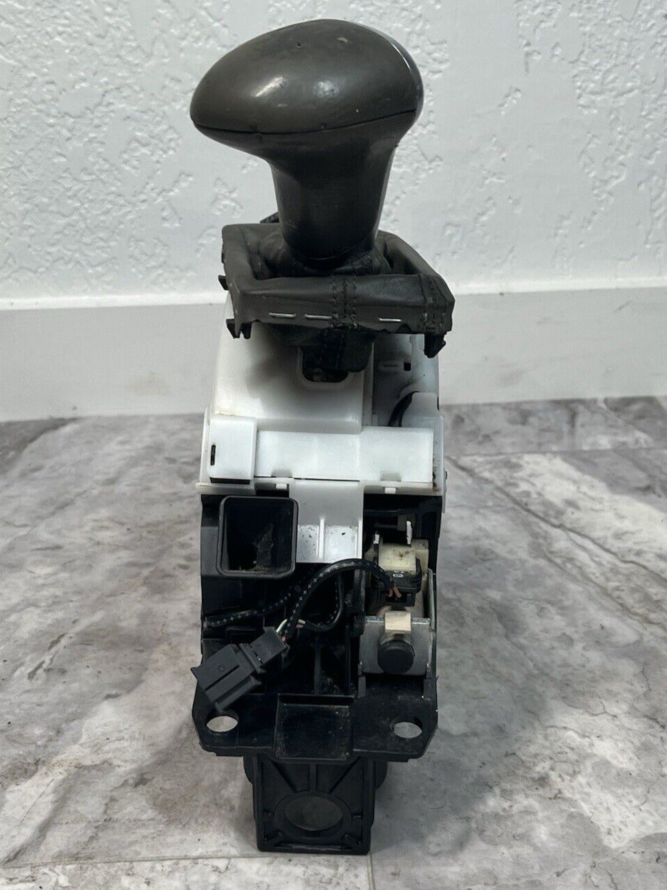 2011-15 Audi Q7 Automatic Transmission Gear Box Shift Shifter W/ Shifter Knob
