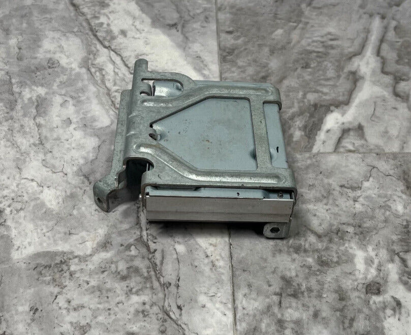 2014-18 Chevrolet Silverado Power Inverter Module OEM 25917882