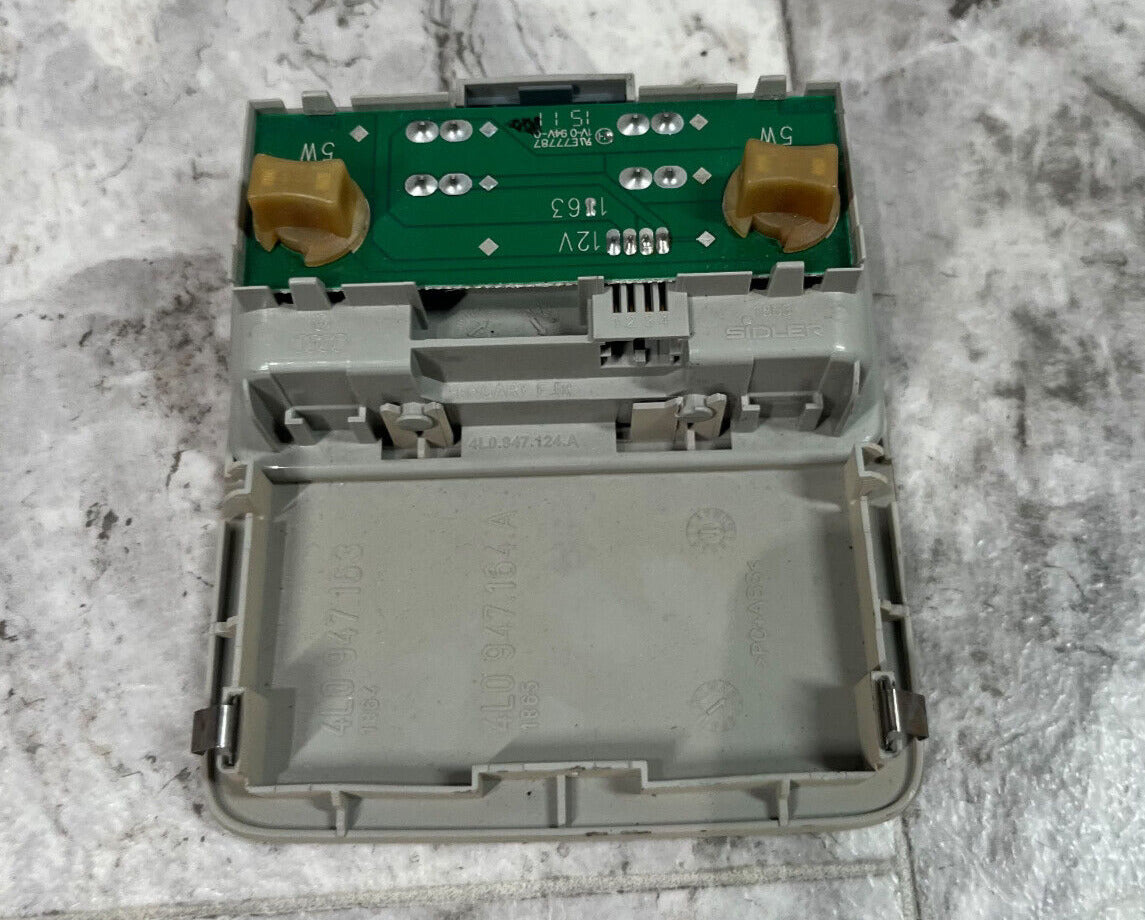 2007-15 Audi Q7 Overhead Dome Reading Light OEM