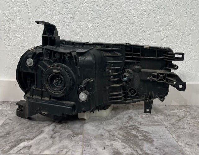 2009-14 Nissan Cube Front Left Driver Side Headlight OEM