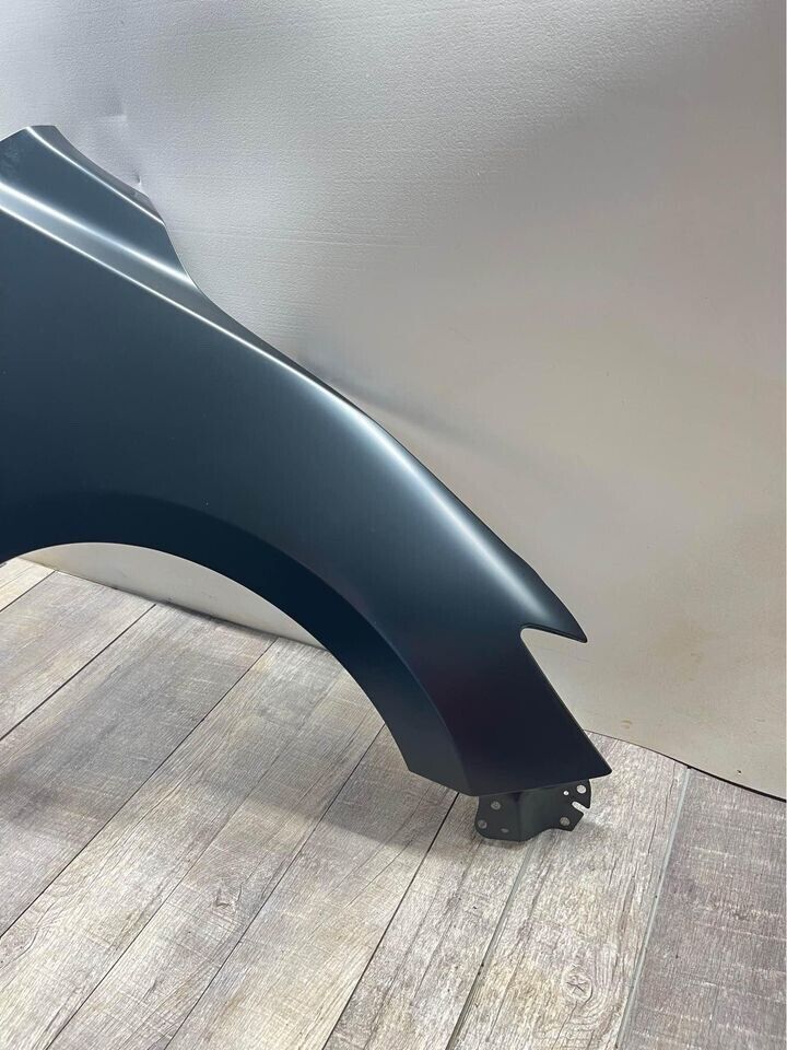 2014-18 Mazda 3 Hacthback Front Passenger Right Side Fender