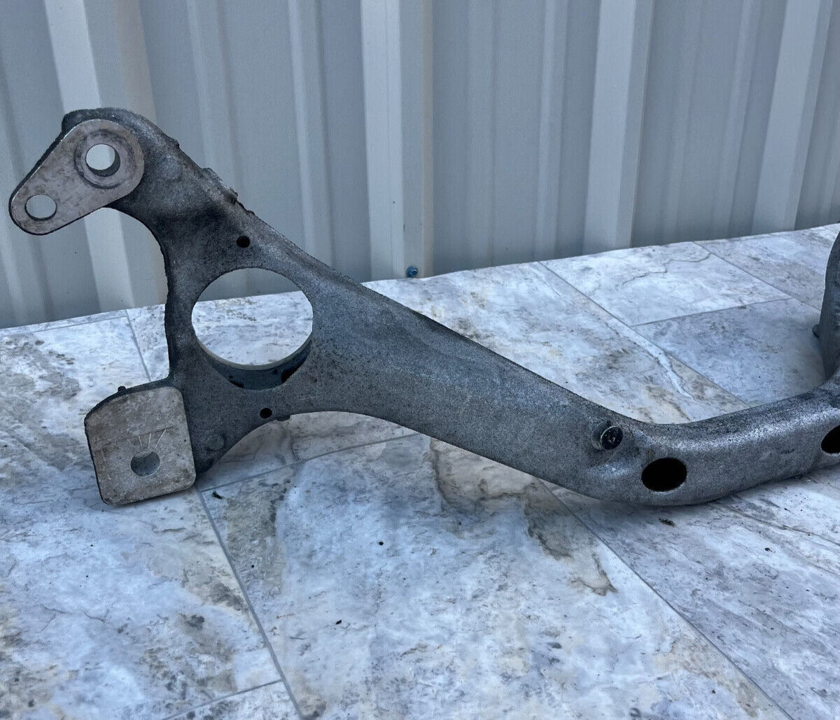 2011-15 Audi Q7 Front Suspension Engine Carrier Cossmember OEM
