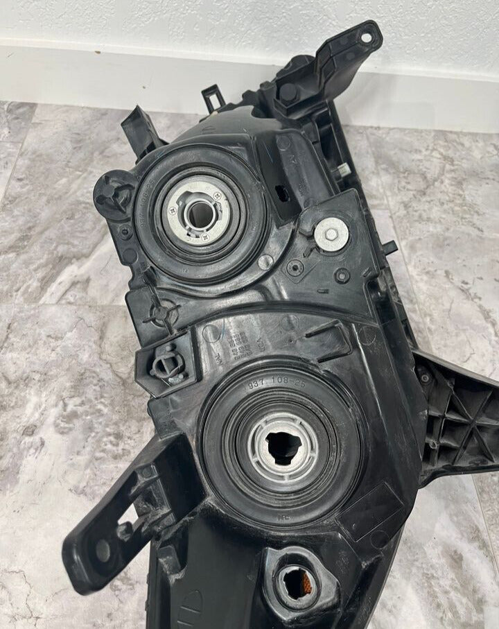 2013-16 Nissan Pathfinder Left Driver Side Headlight Halogen OEM