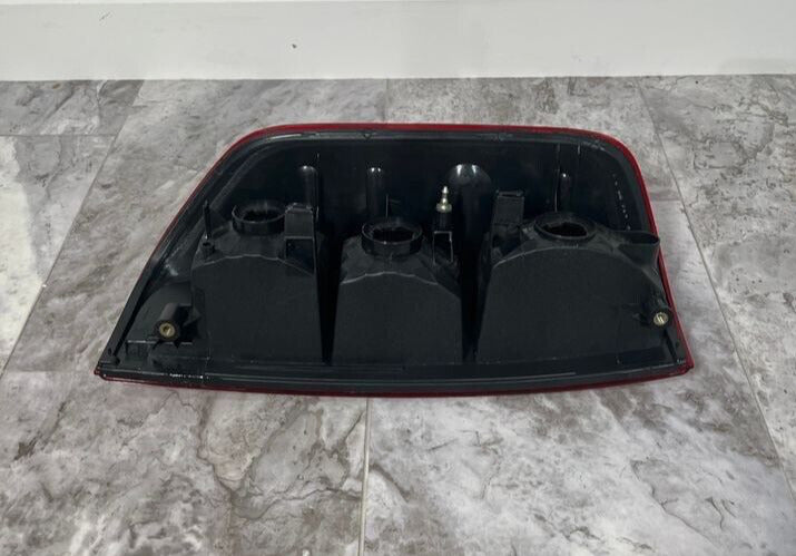 2005-13 Nissan Navara Rear Drivers Side Tail Light Lamp