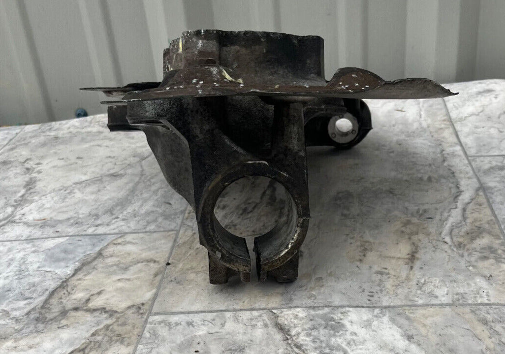 2006-11 BMW 328i Front Left Driver Side Spindle Knuckle Hub OEM