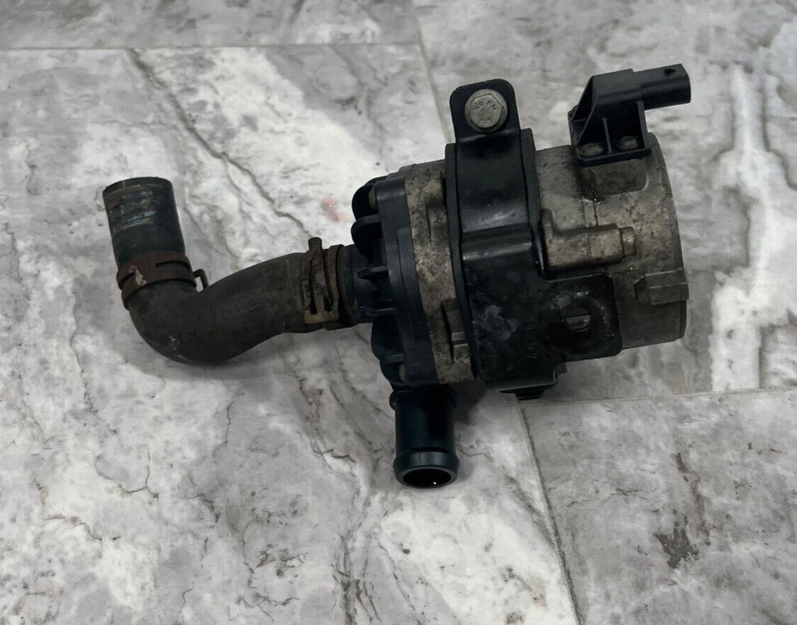 2007-15 Audi Q7 Engine Coolant Auxiliary Water Pump OEM