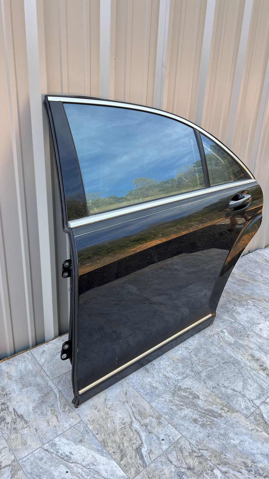 2007-13 Mercedes Benz W221 S550 Rear Left Driver Side Door Shell OEM