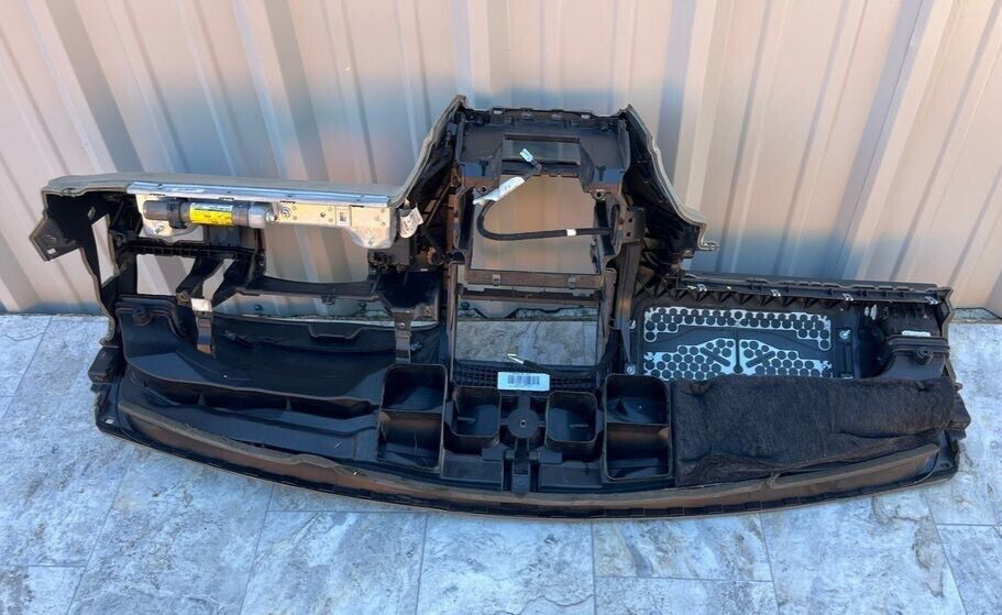 2012-14 Mercedes W204 C300 C250 C350 Dashboard Panel Assembly OEM LOCAL PICK UP