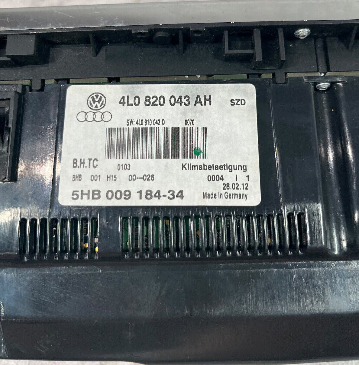 2013-15 Audi Q7 Front A/C Heater Temperature Control w Heat Seats OEM