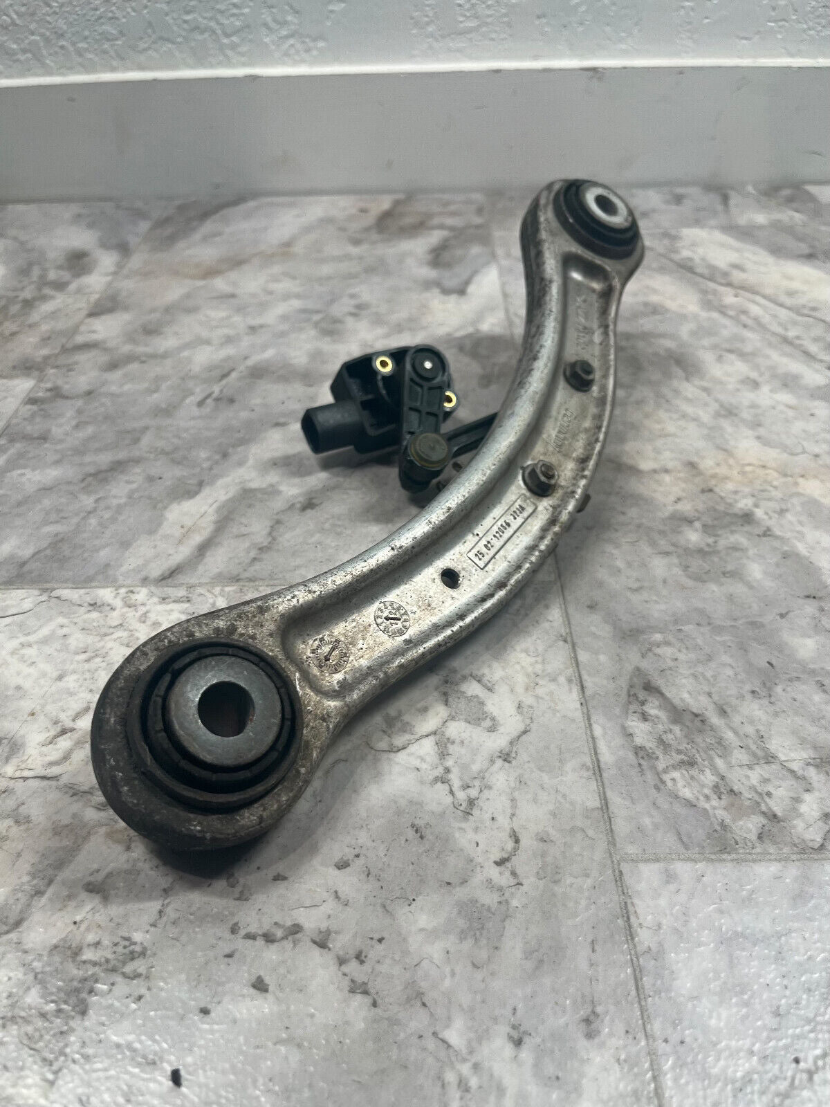 2007-15 Audi Q7 Rear Right Upper Forward Control Arm OEM