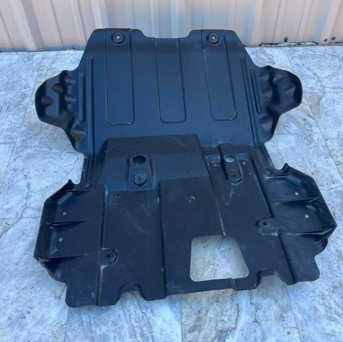 2015-20 Chevrolet Suburban Front Under Body Skid Plate Shield OEM LOCAL PICK UP