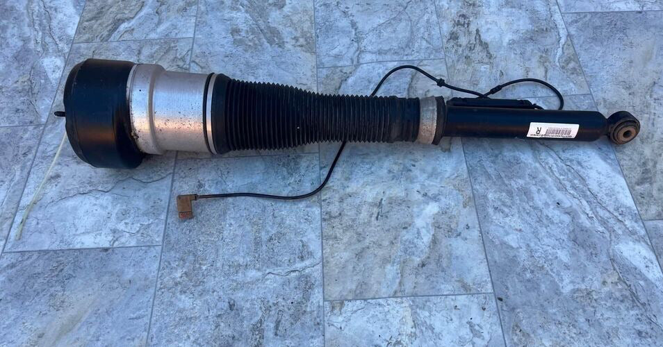 2007-13 Mercedes W221 S550 Rear Right Air Suspension Shock Strut OEM LOCAL