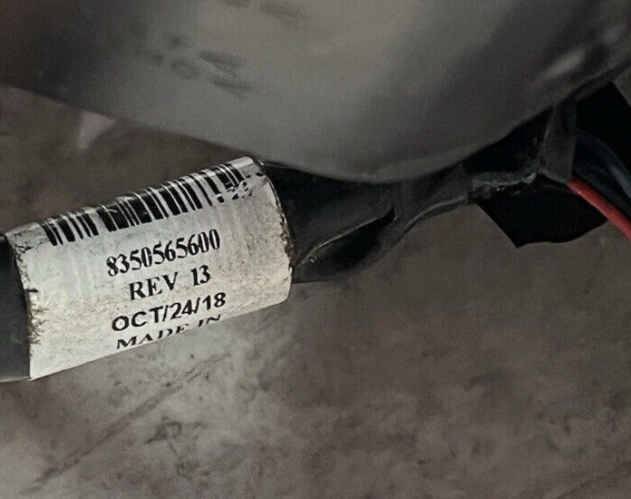 2018-19 Subaru Outback Legacy Right Passenger Halogen Headlight