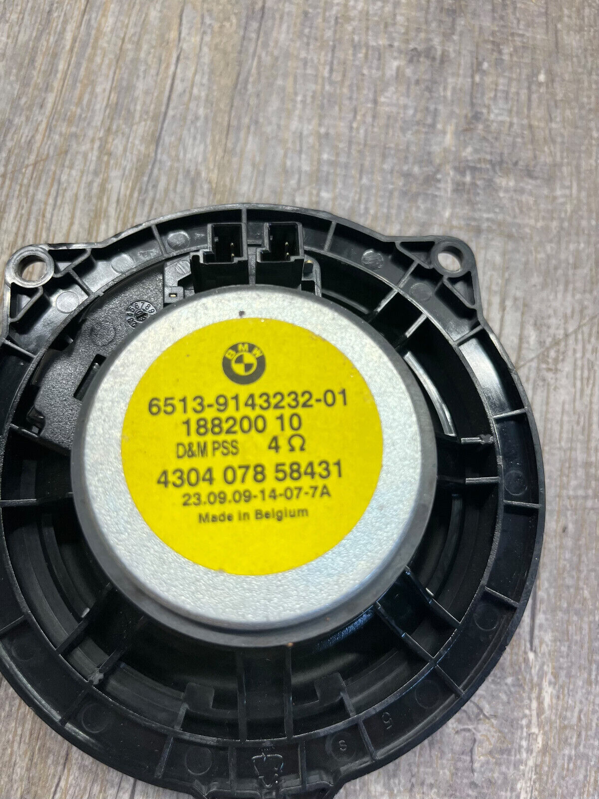 2006-11 BMW 3 Series Front Left or Right Door Speaker OEM