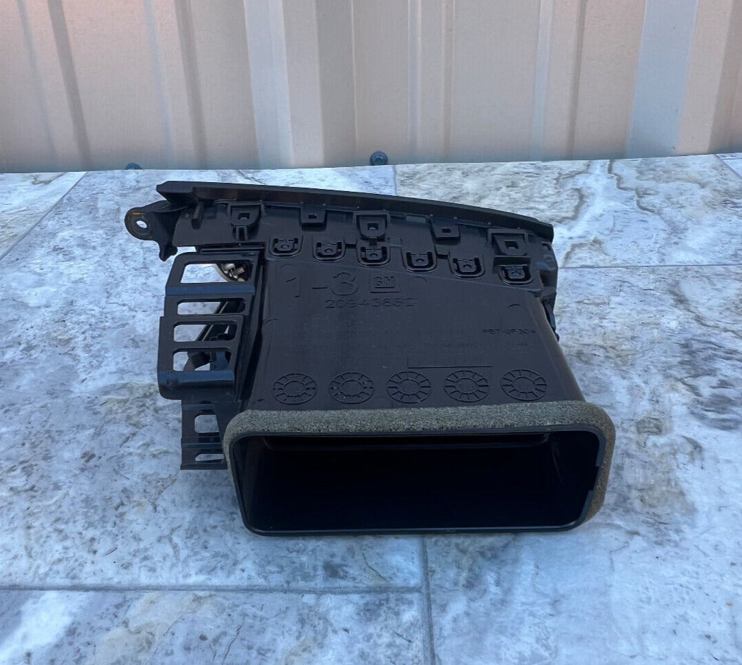 2015-18 Chevrolet Silverado 1500 Left Dash Outer Air Vent OEM