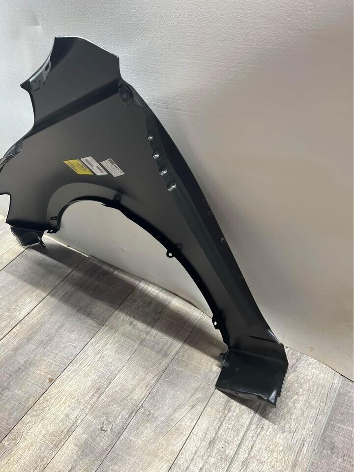 2014-18 Mazda 3 Hacthback Front Passenger Right Side Fender