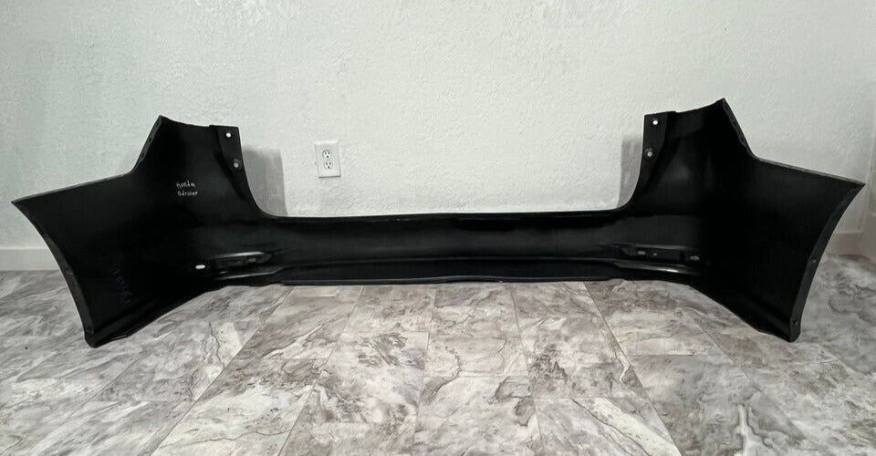 2018-23 Honda Odyssey Rear Bumper Cover w/o Park Assist Sensor