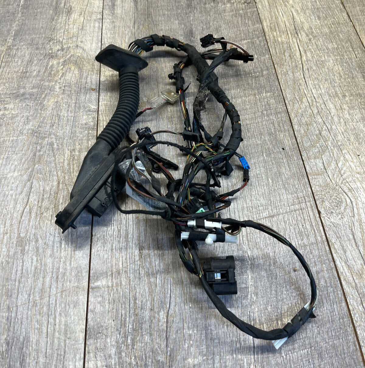 2006-11 BMW E90 328i Front Left or Right Side Door Wiring Harness OEM