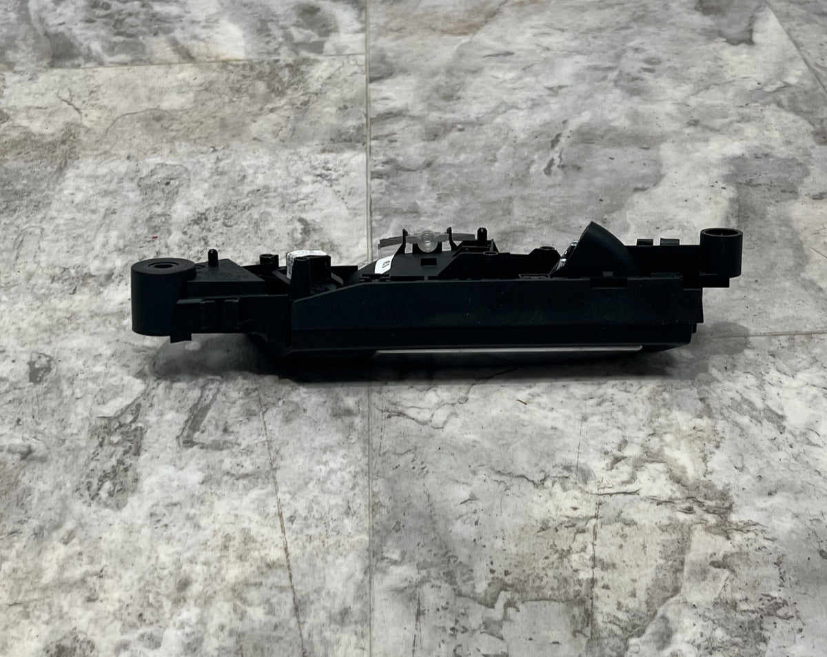 2007-15 Audi Q7 Driver Left Interior Door Release Handle