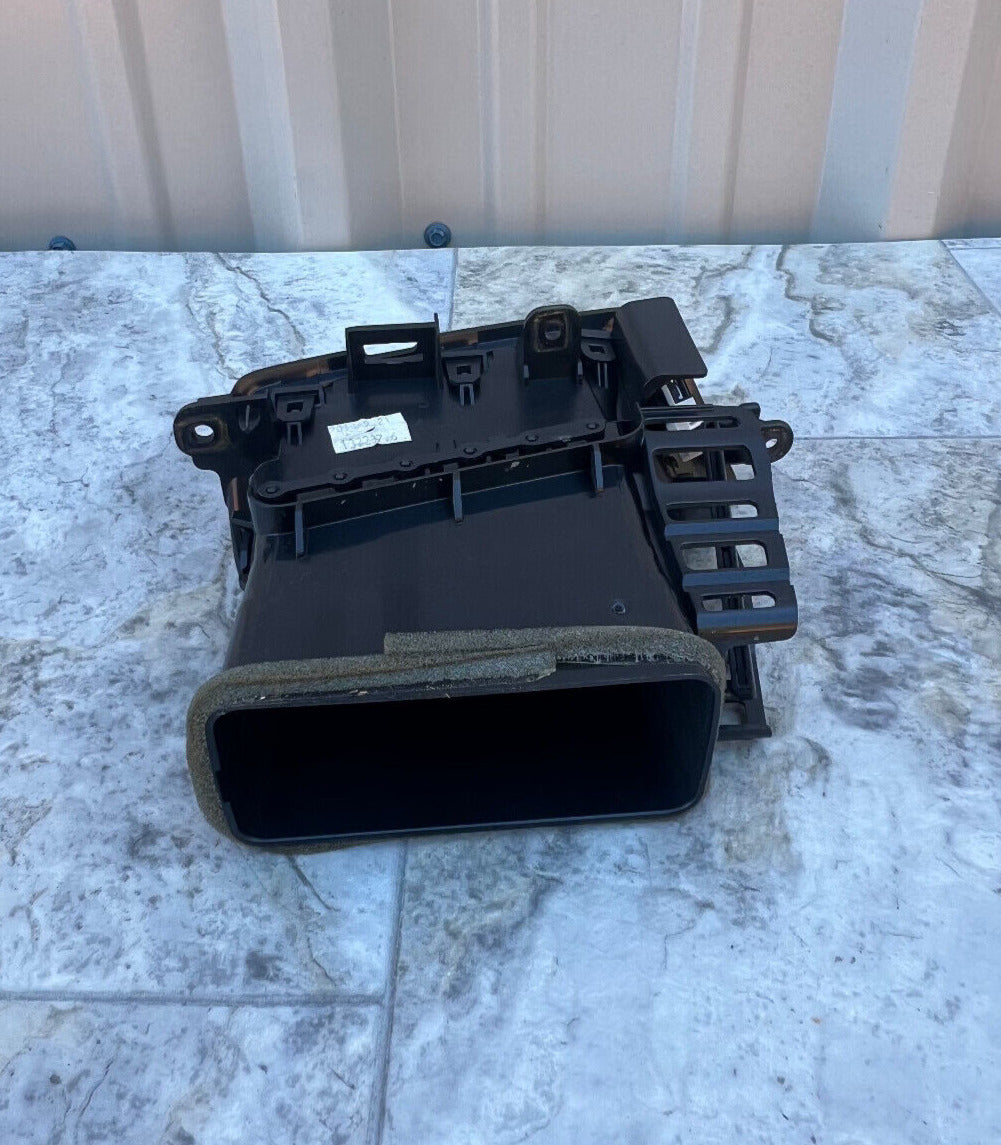 2015-18 Chevrolet Silverado 1500 Left Dash Outer Air Vent OEM