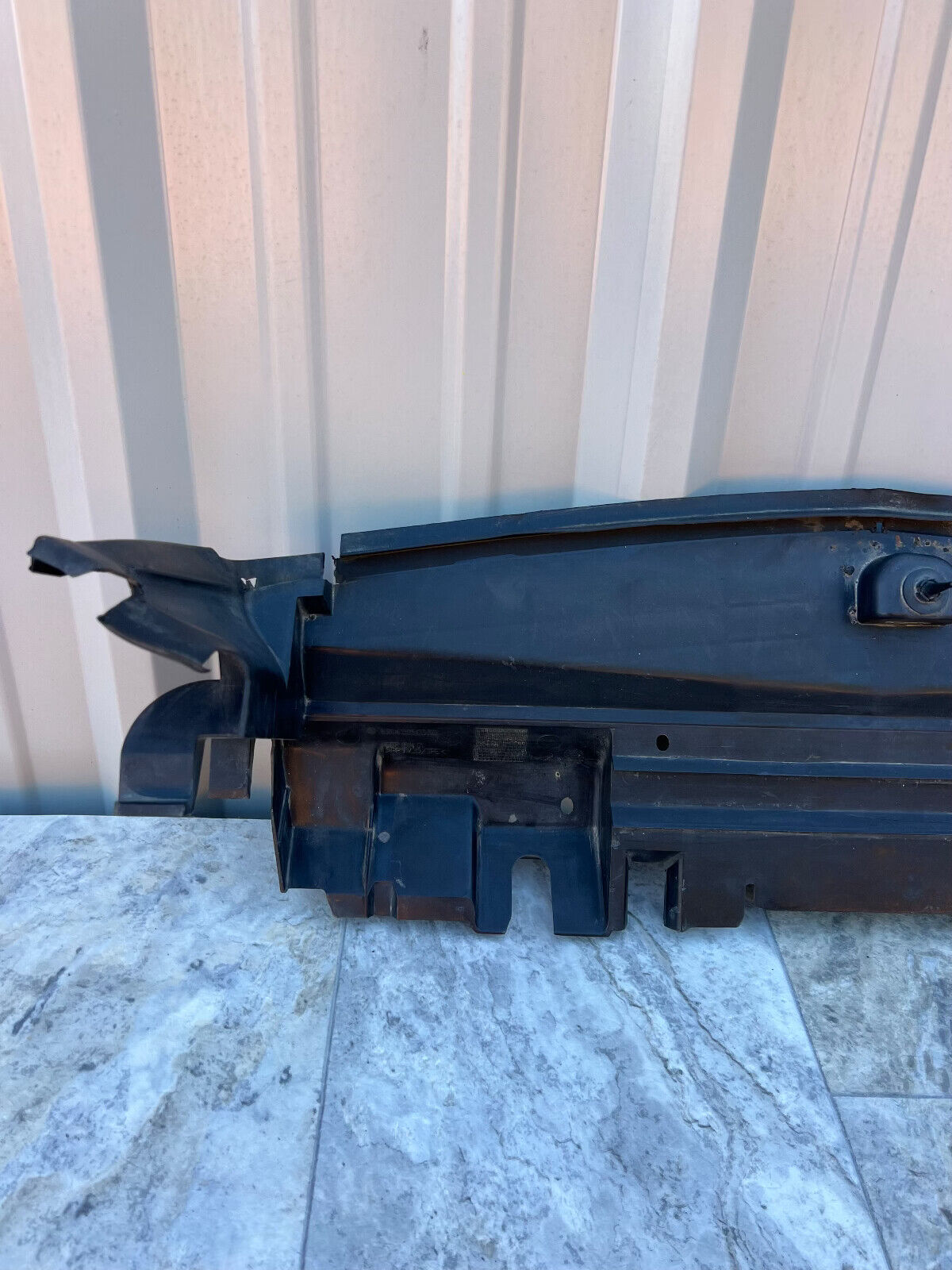 2008-15 Mercedes W204 C300 Lower Radiator Fan Shroud Air Baffle OEM