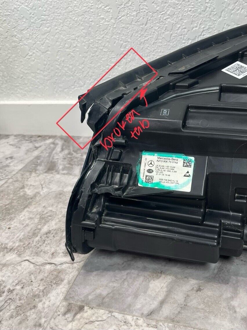 2017-20 Mercedes E-Class Front Right LED Headlight Lamp