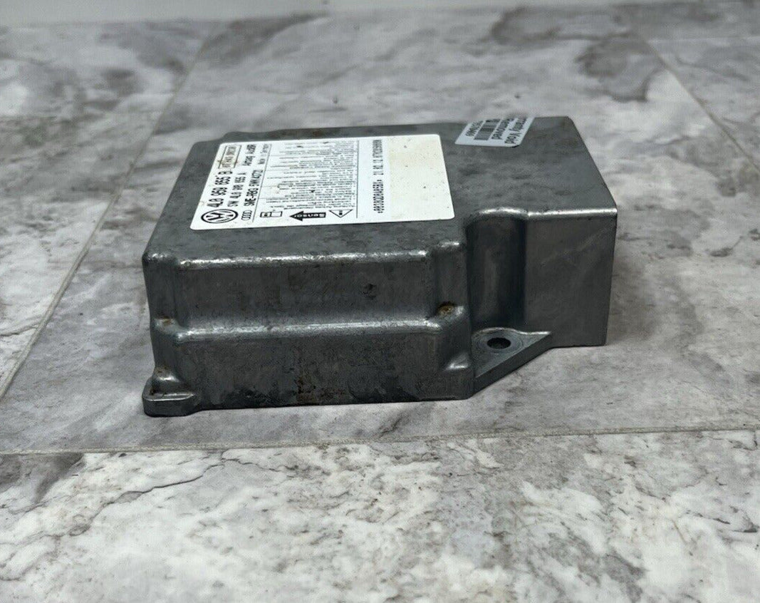 2007-15 Audi Q7 SRS Computer Control Module Sensor OEM