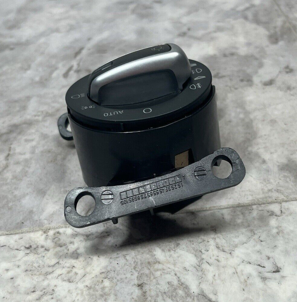 2007-15 Audi Q7 Front Dash Headlight Lamp Control Switch OEM