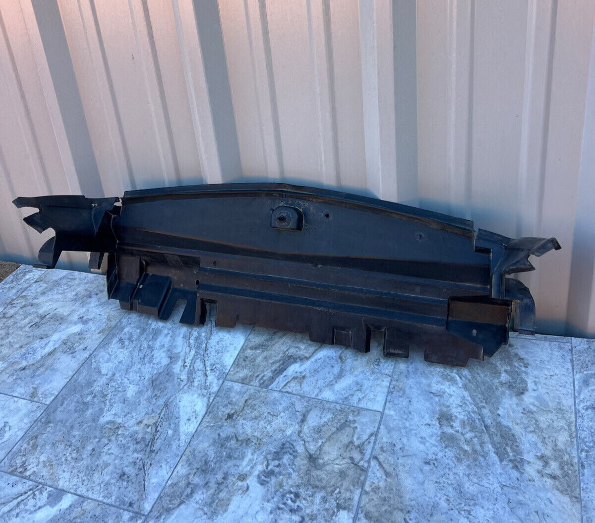 2008-15 Mercedes W204 C300 Lower Radiator Fan Shroud Air Baffle OEM