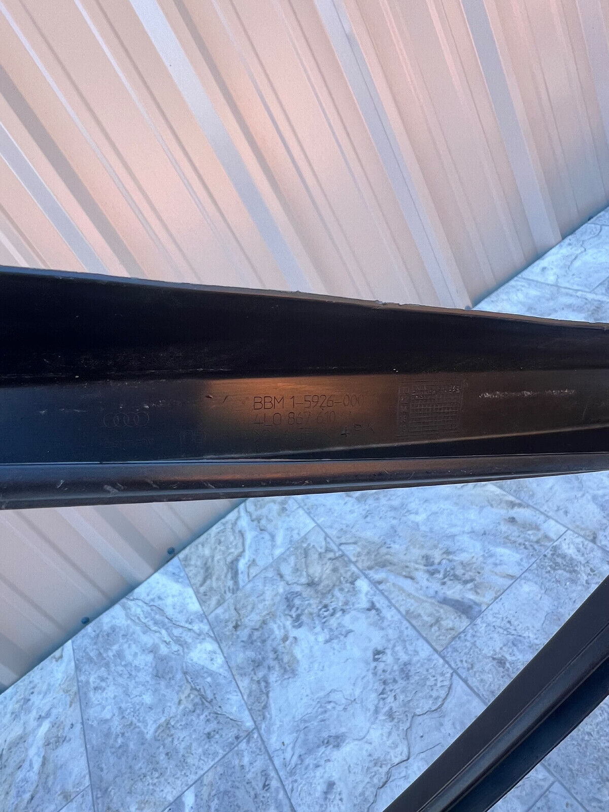 2011-15 Audi Q7 Front Right Side Door Window Frame Trim Cover Panel OEM
