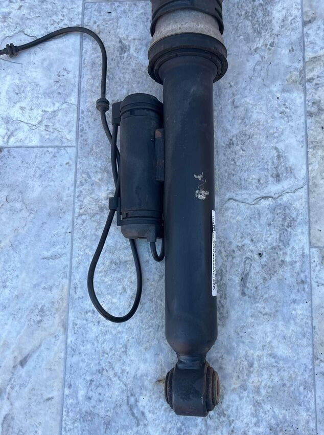 2007-13 Mercedes W221 S550 Rear Right Air Suspension Shock Strut OEM LOCAL