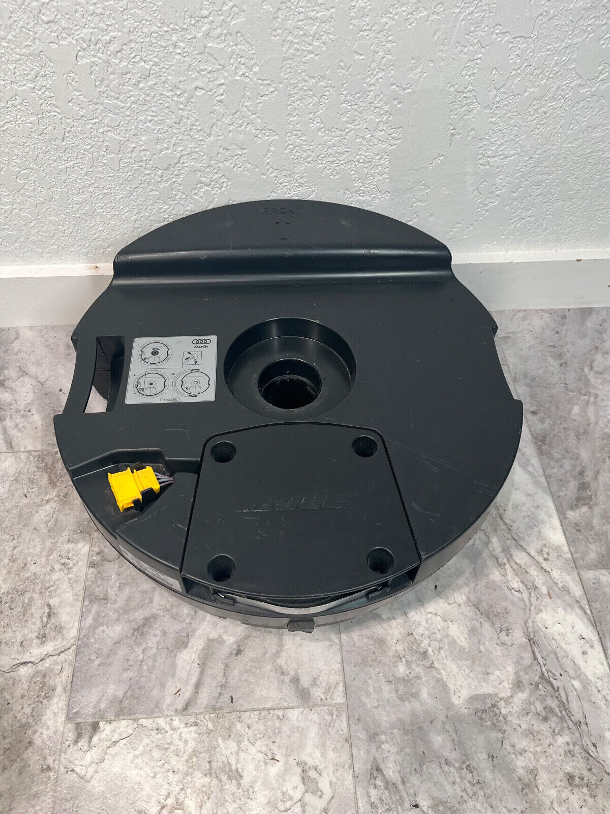 2007-15 Audi Q7 Rear Speaker Subwoofer Bass Box BOSE OEM