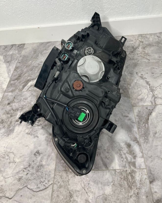 2017-19 Nissan Rogue Except Sport Right Side Halogen Headlight OEM