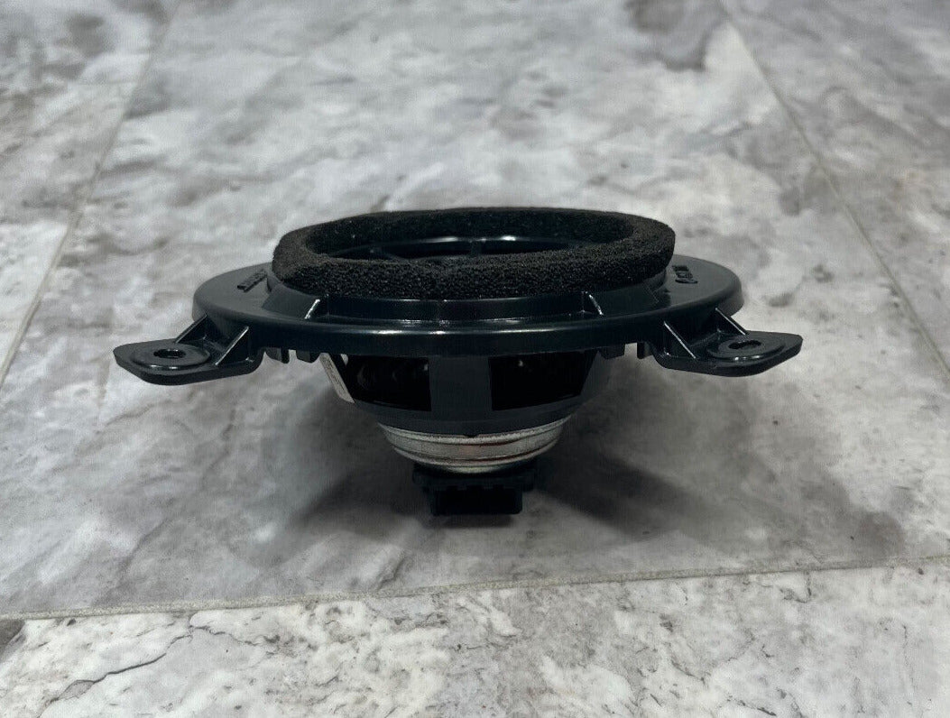 2007-12 Audi Q7 Rear Left Door Speaker BOSE OEM