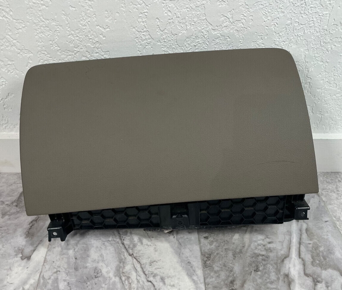 2007-15 Audi Q7 Front Right Side Dashboard Glove Box Storage Compartment OEM