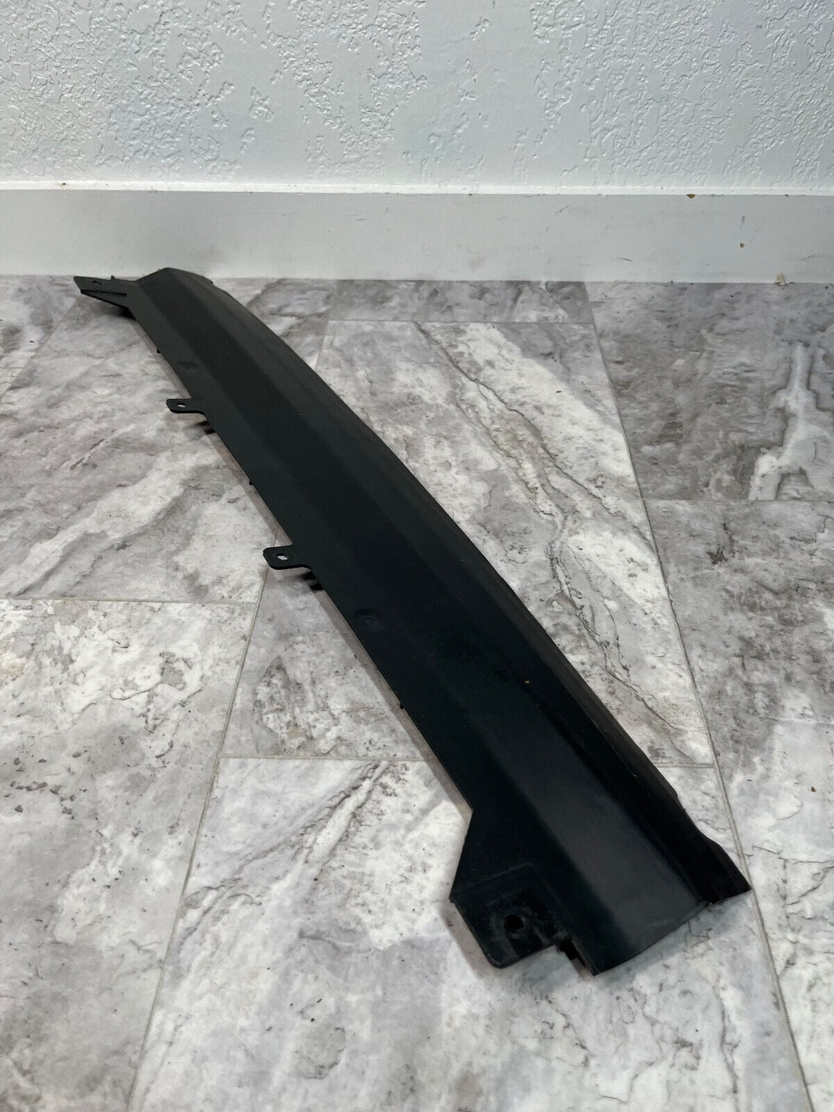 2011-15 Audi Q7 Radiator Support Air Deflector OEM