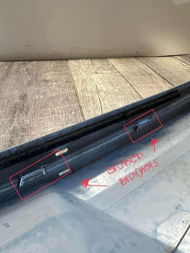 2016-18 Hyundai Tucson Rear Tailgate Trunk Molding Cover Panel OEM
