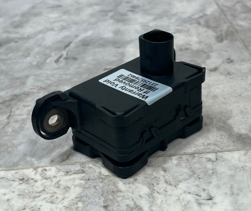 2007-15 Audi Q7 Yaw Turn Rate Acceleration Speed Sensor OEM