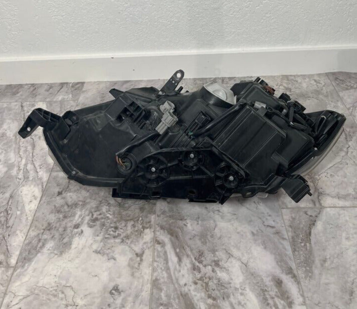 2017-19 Nissan Rogue Except Sport Right Side Halogen Headlight OEM