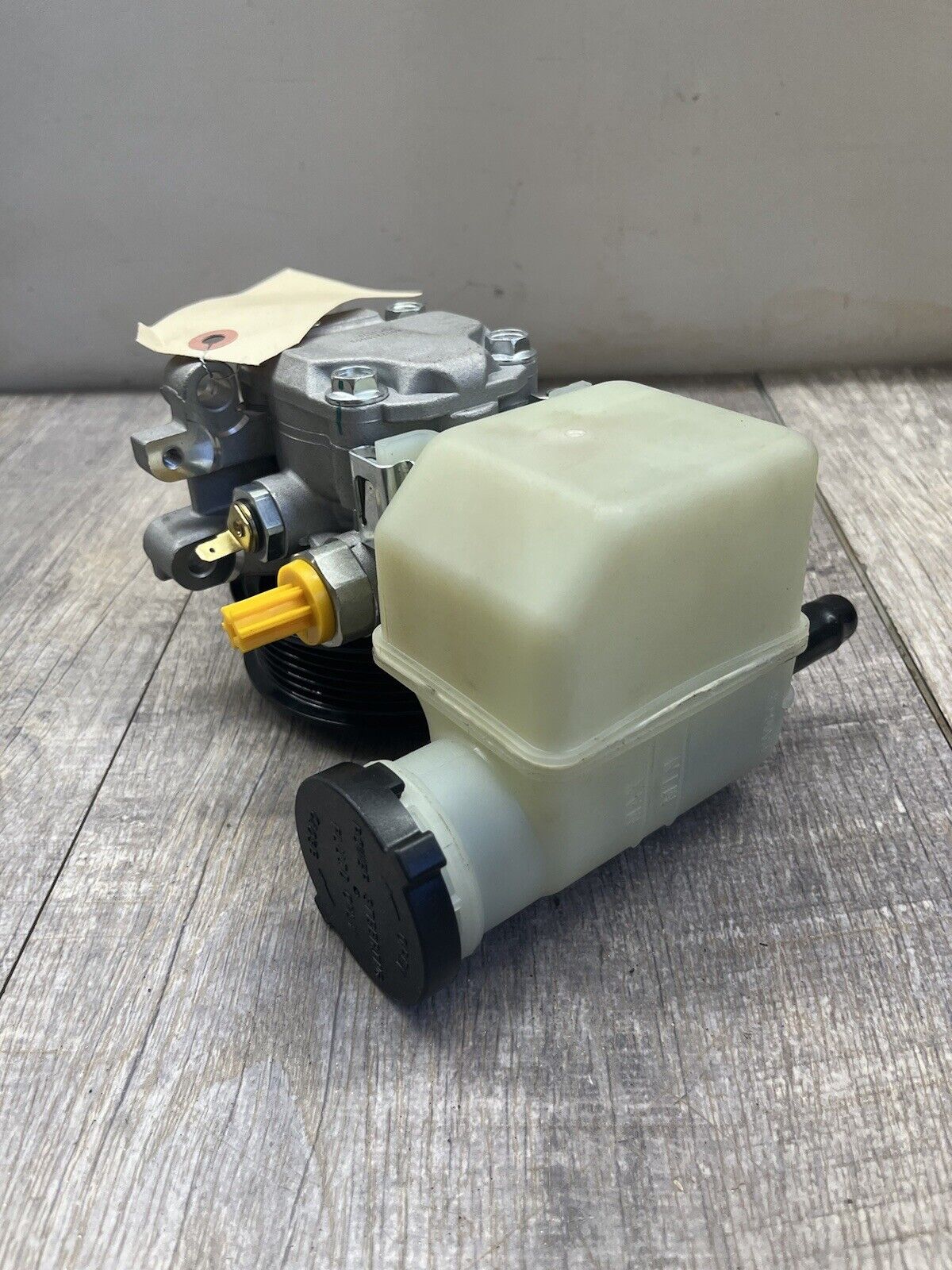 2007-12 Mazda CX-7 Power Steering Pump