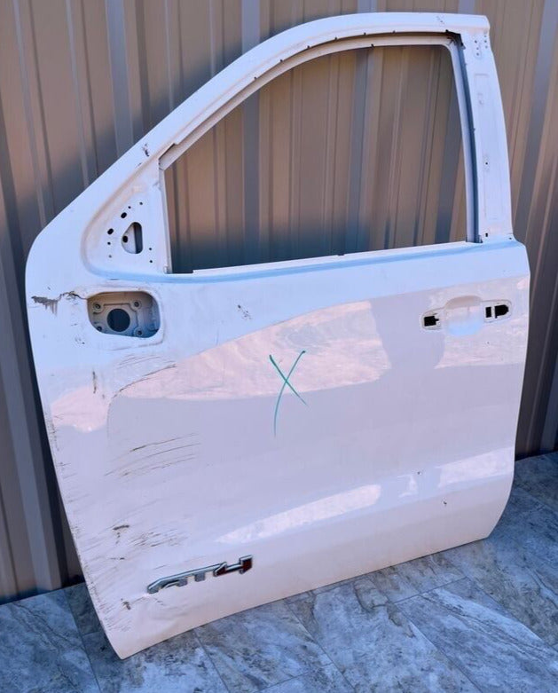 2019-24 GMC Sierra 1500 Front Right Door Shell OEM LOCAL PICK UP