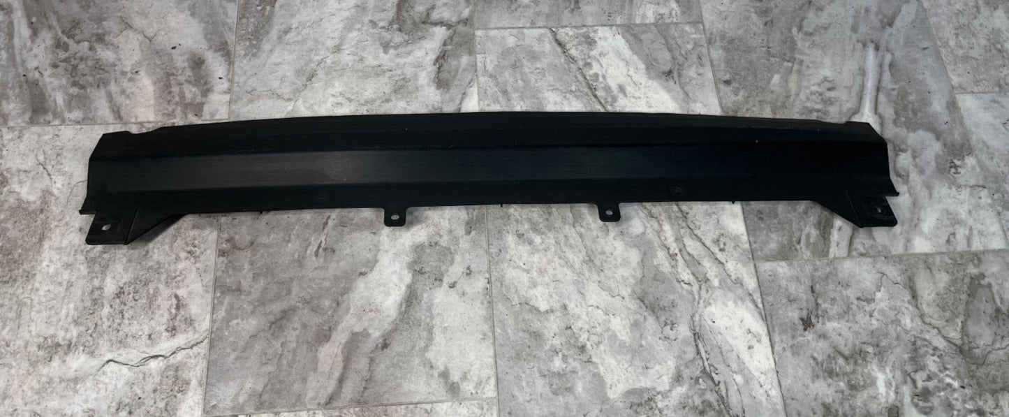 2011-15 Audi Q7 Radiator Support Air Deflector OEM