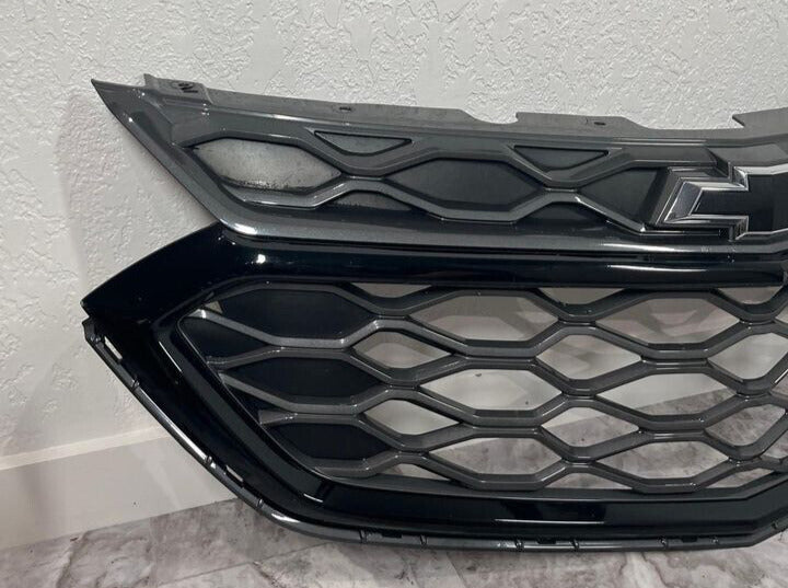 2018-21 Chevrolet Equinox Front Grill Trim OEM